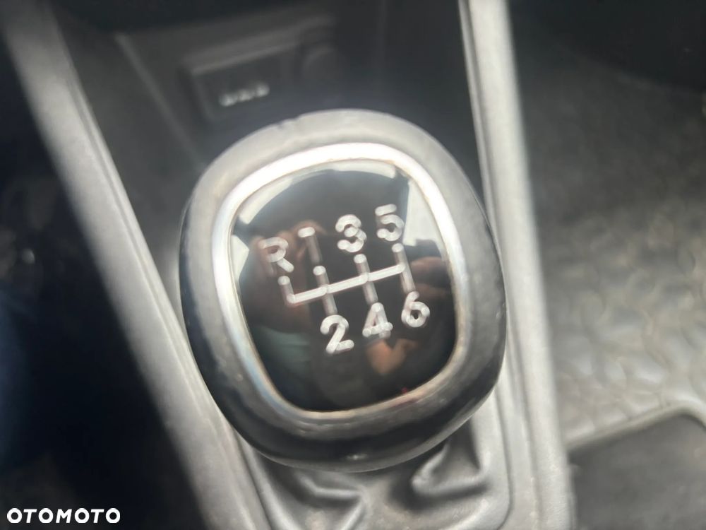 Hyundai ix20 1.4 CRDi Comfort - 9