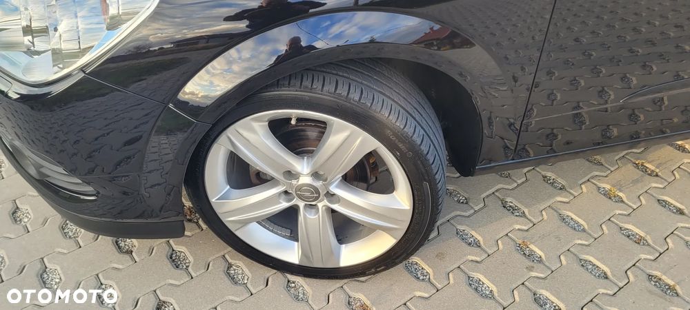 Opel Astra TwinTop 1.8 Cosmo - 11