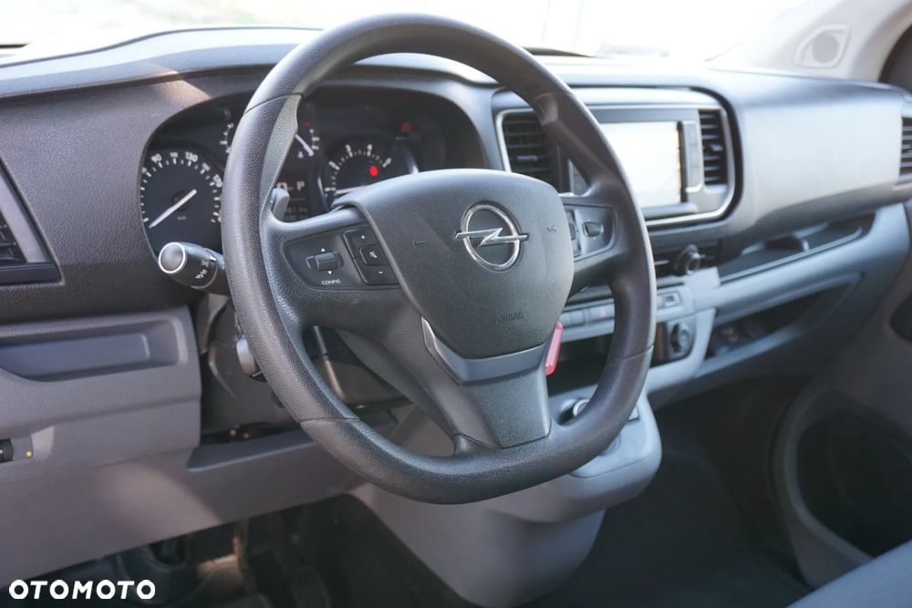 Opel Vivaro - 9