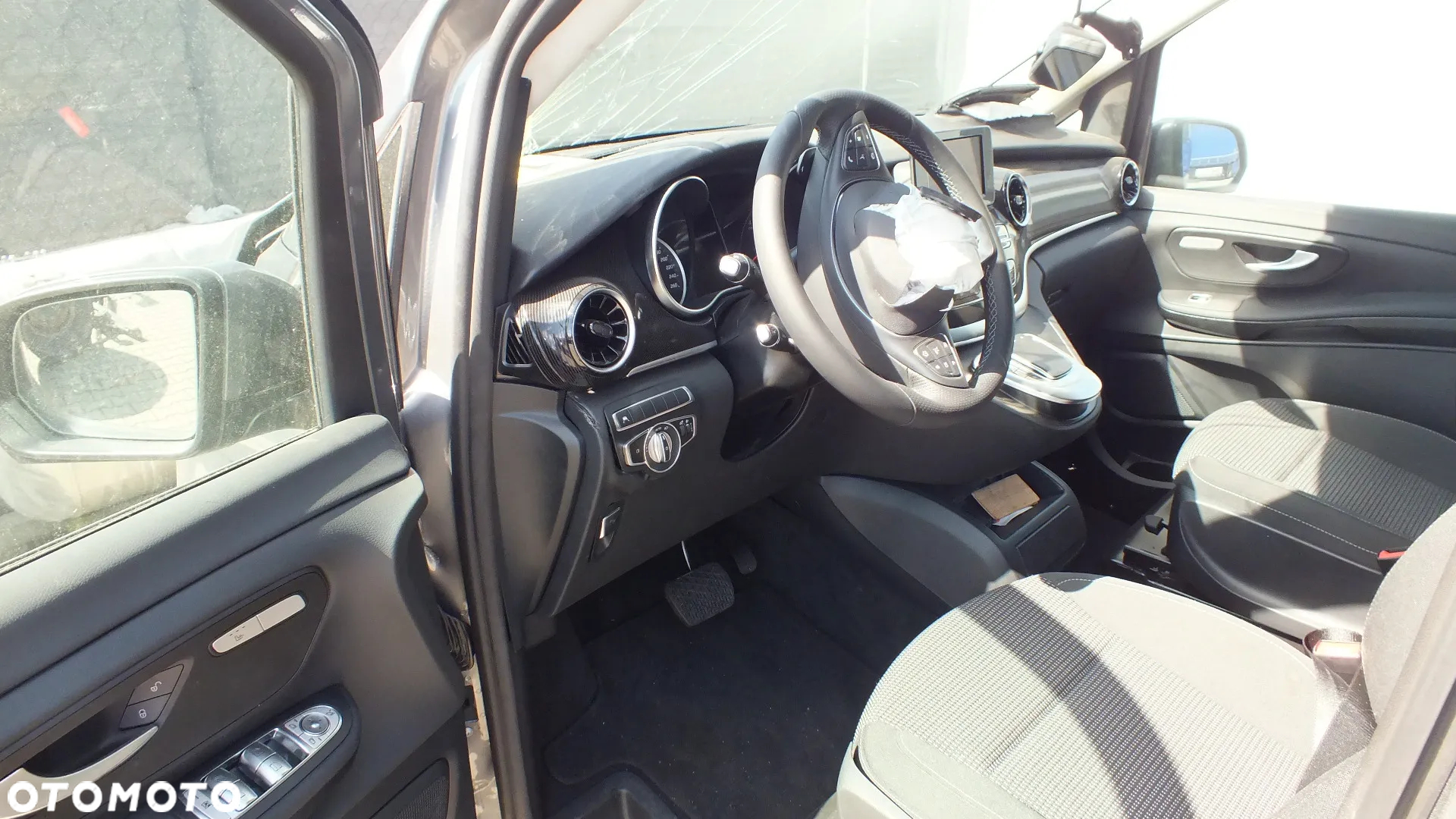 Mercedes-Benz Klasa V 220 d 4-Matic 9G-Tronic - 8