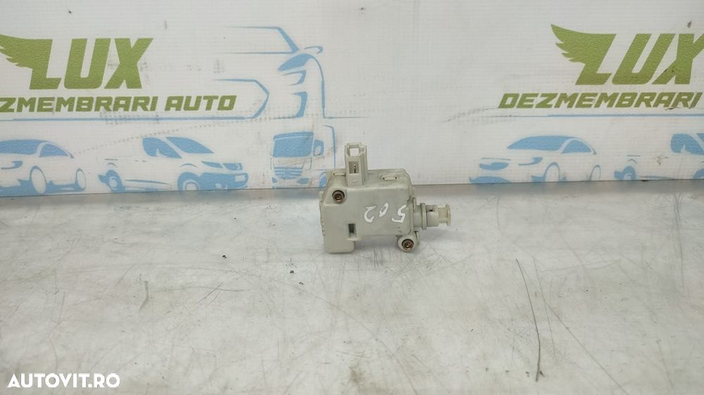 Motoras deschidere haion 3b0959781c Volkswagen VW Polo 4 9N [2001 - 2 - 1