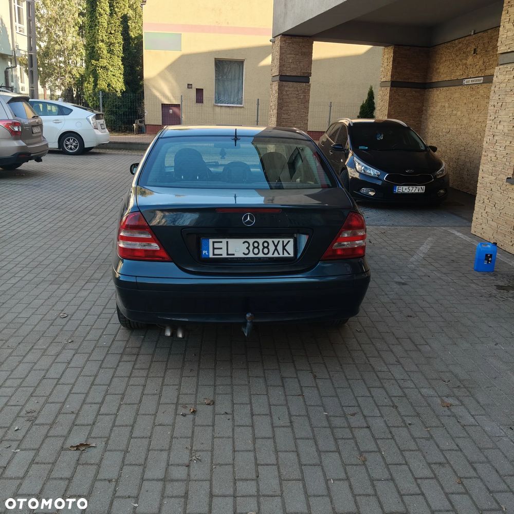 Mercedes-Benz Klasa C 200 CDI Classic - 4
