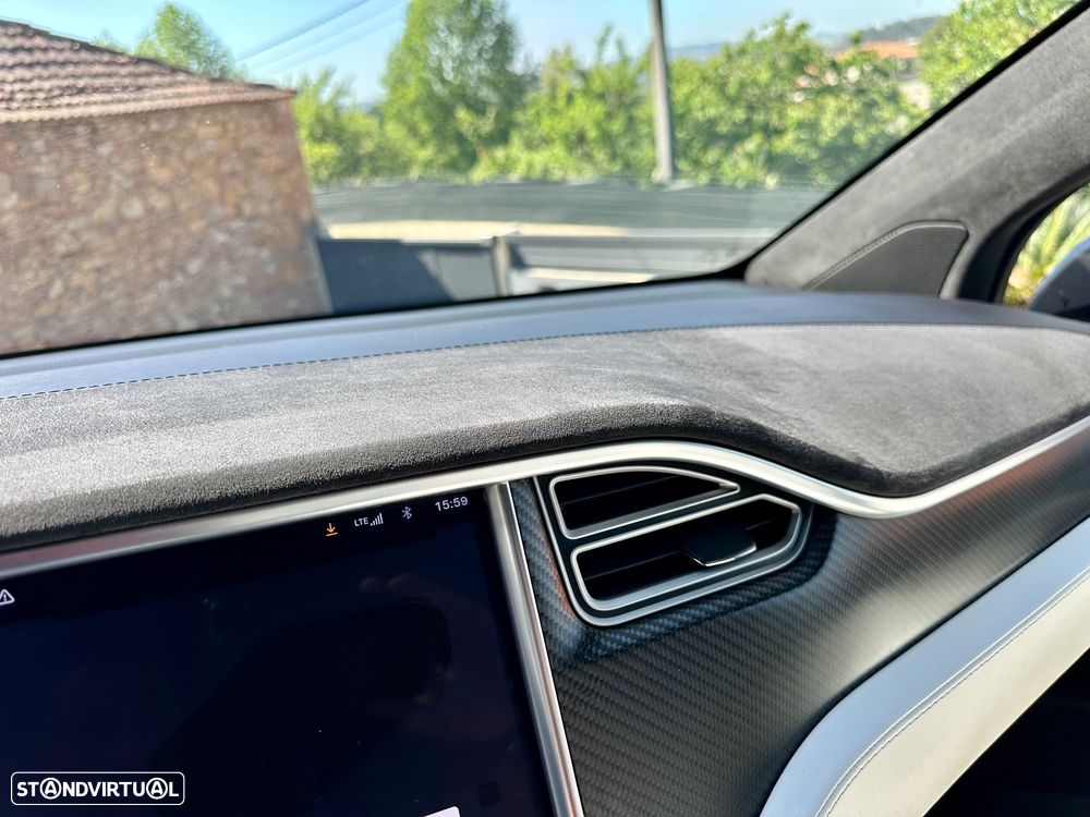 Tesla Model X P90D AWD - 22