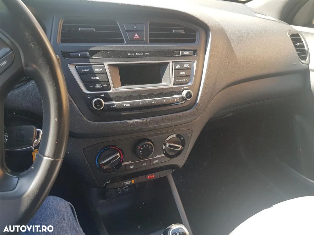 Hyundai i20 1.25 75CP M/T Comfort+ - 9