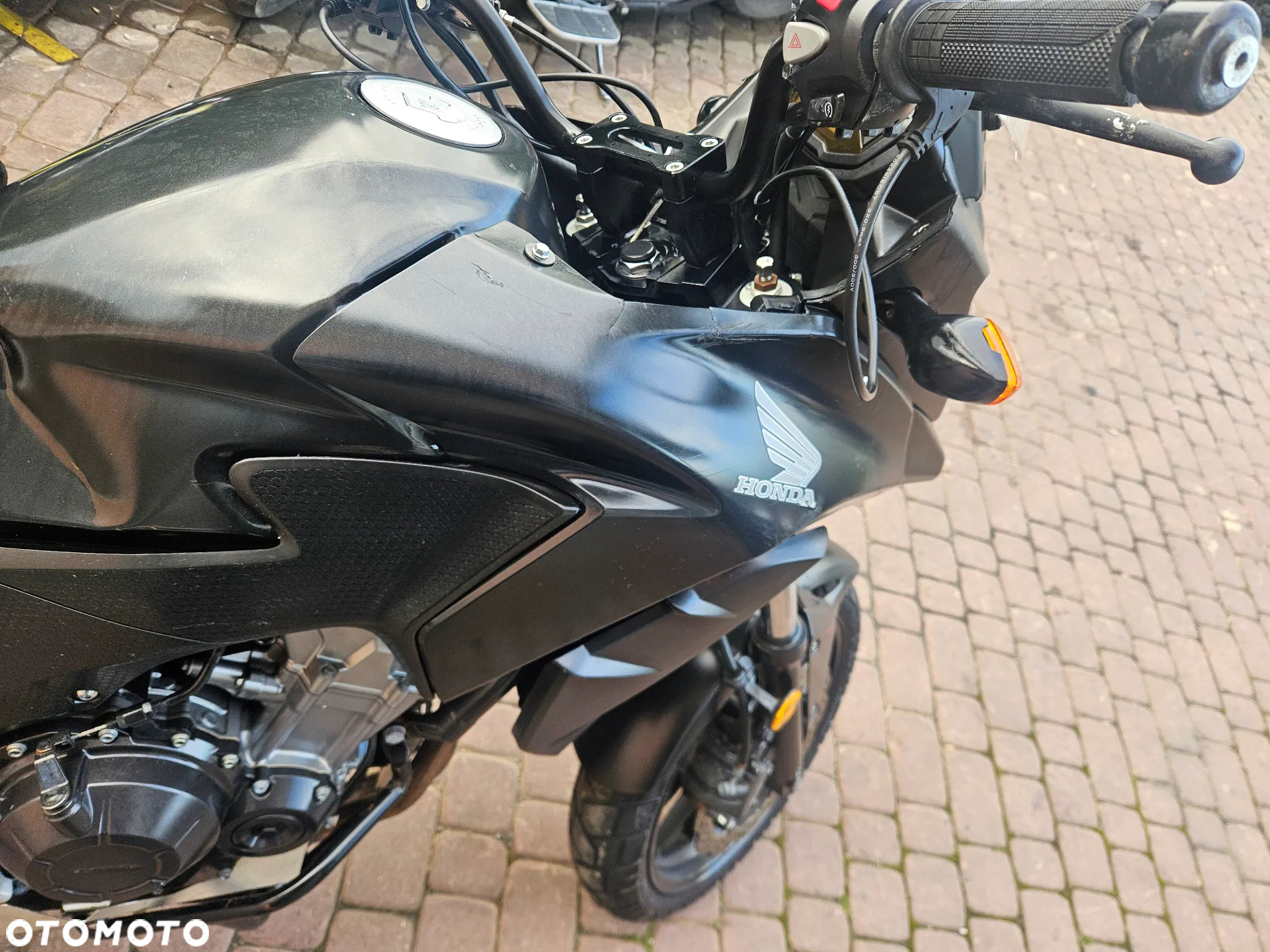Honda CB - 25
