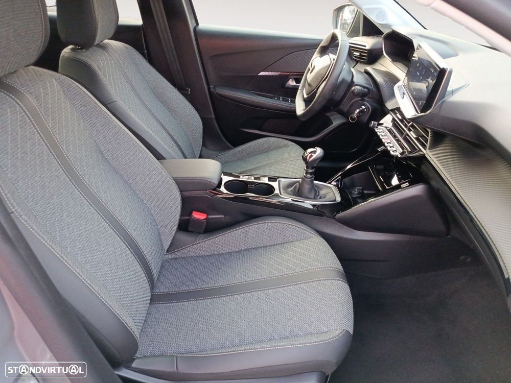 Peugeot 208 1.2 PureTech Allure - 15