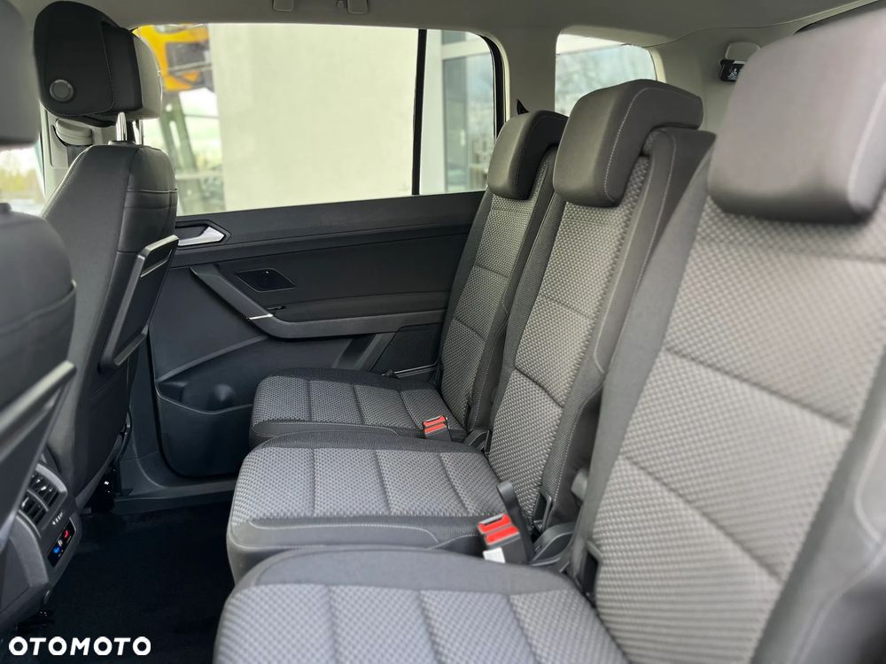 Volkswagen Touran 2.0 TDI SCR Comfortline - 14