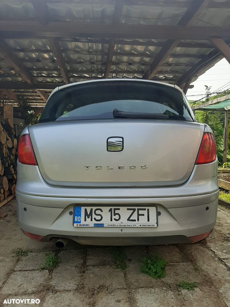 Seat Toledo 1.6 Basis - 8