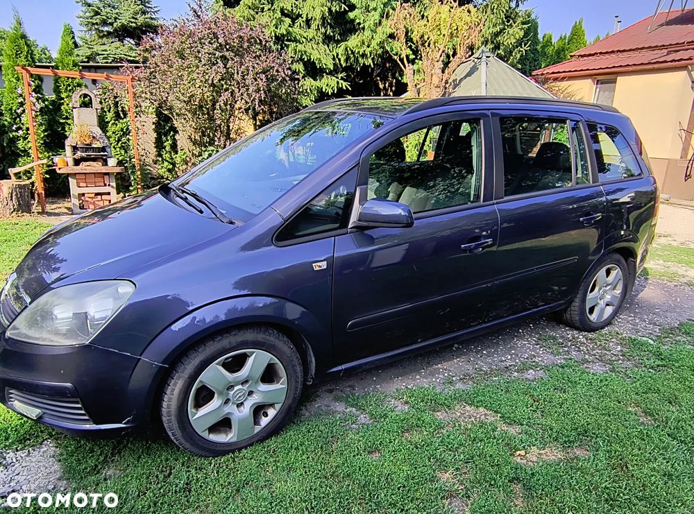 Opel Zafira - 3