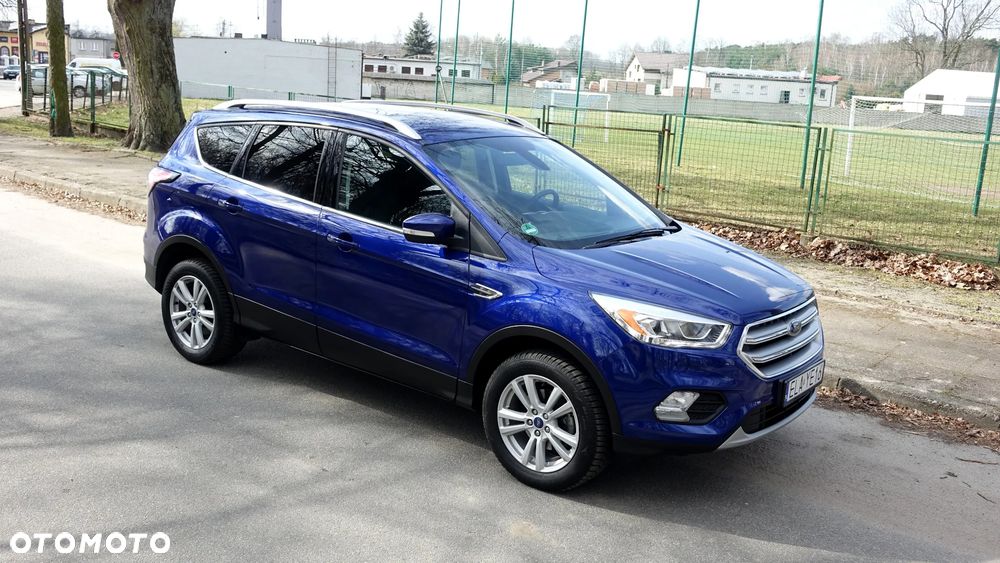 Ford Kuga - 38