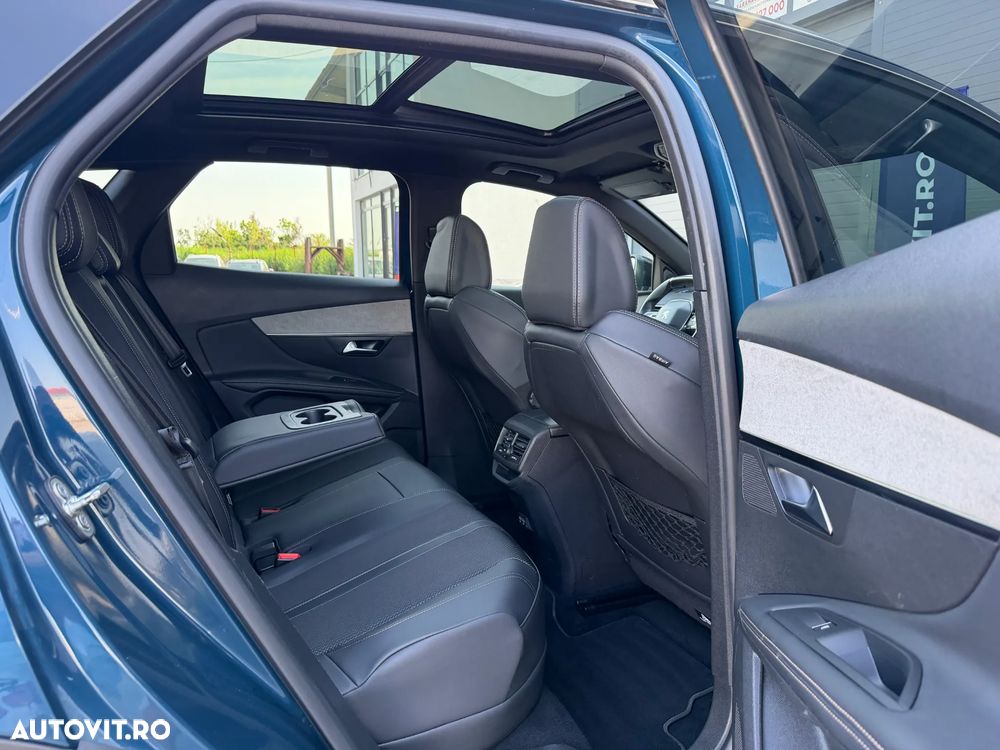 Peugeot 3008 PHEV 300 EAT8 4X4 GT - 9