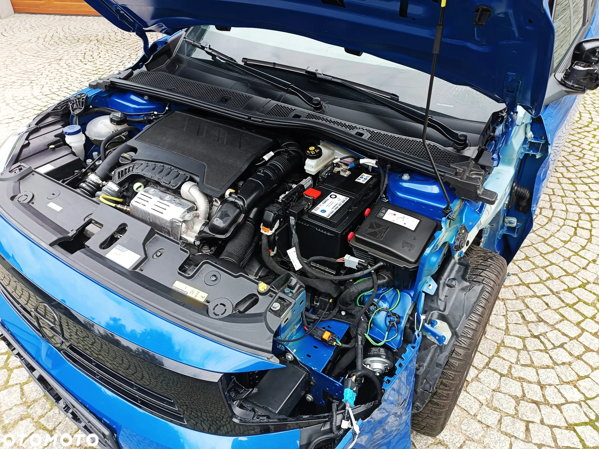 Opel Corsa 1.2 Direct Injection Turbo Start/Stop GS - 11