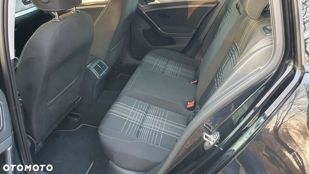 Volkswagen Golf 1.6 TDI 4Motion BlueMotion Technology Comfortline - 10