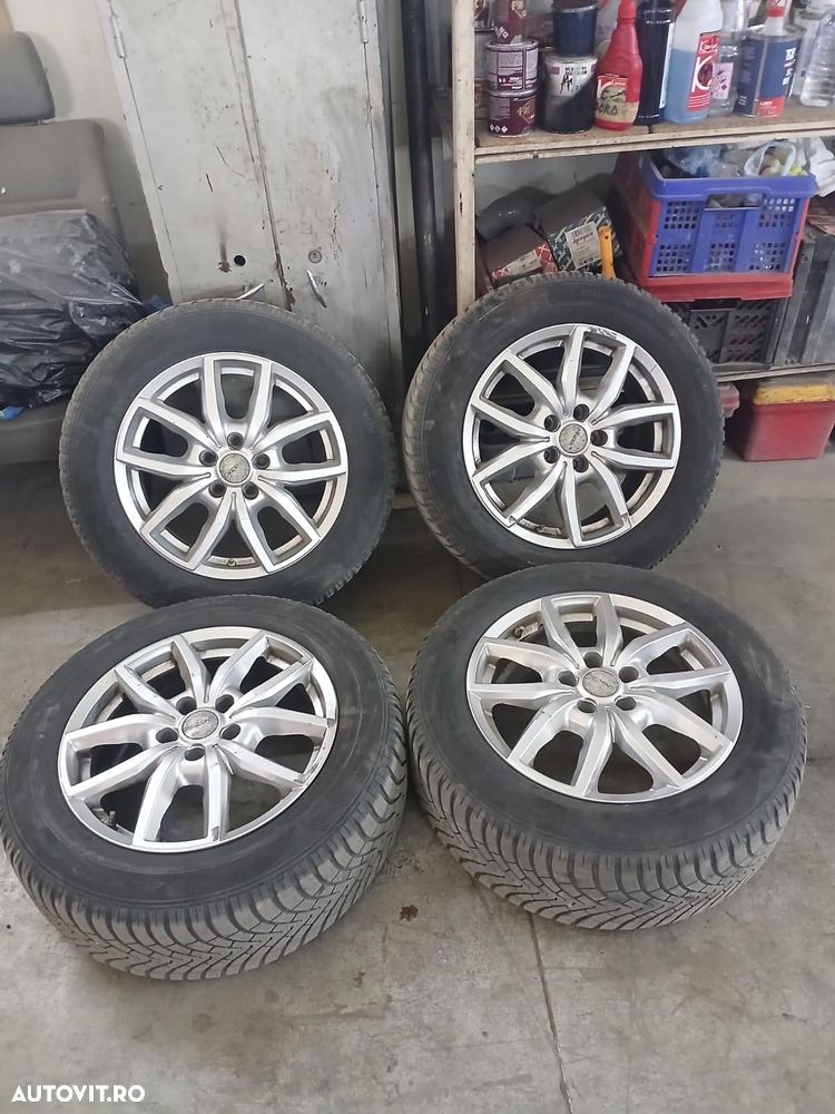 Hyundai Tucson 1.6 T-GDi 4WD 7DCT Luxury - 16