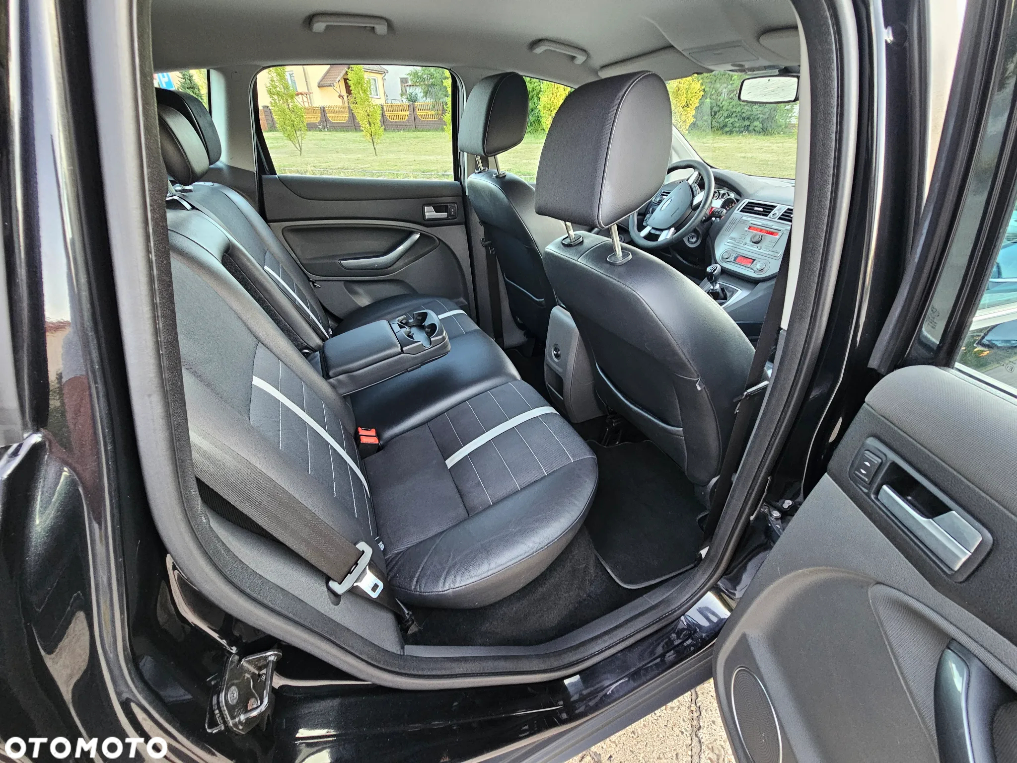 Ford Kuga 2.0 TDCi 2x4 Trend - 13