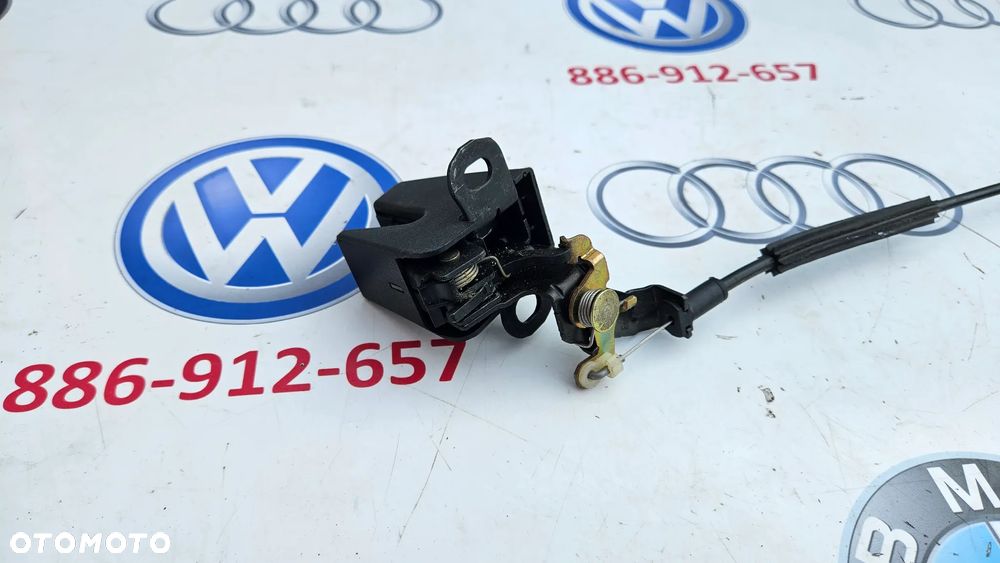 VW Caddy 2K III 2003- Rolka drzwi przesuwnych prawych Rolki drzwi przesuwnych prawych Prowadnica prawa Zamek Rygiel Mocowanie Obudowa Klamka odbojnik - 23
