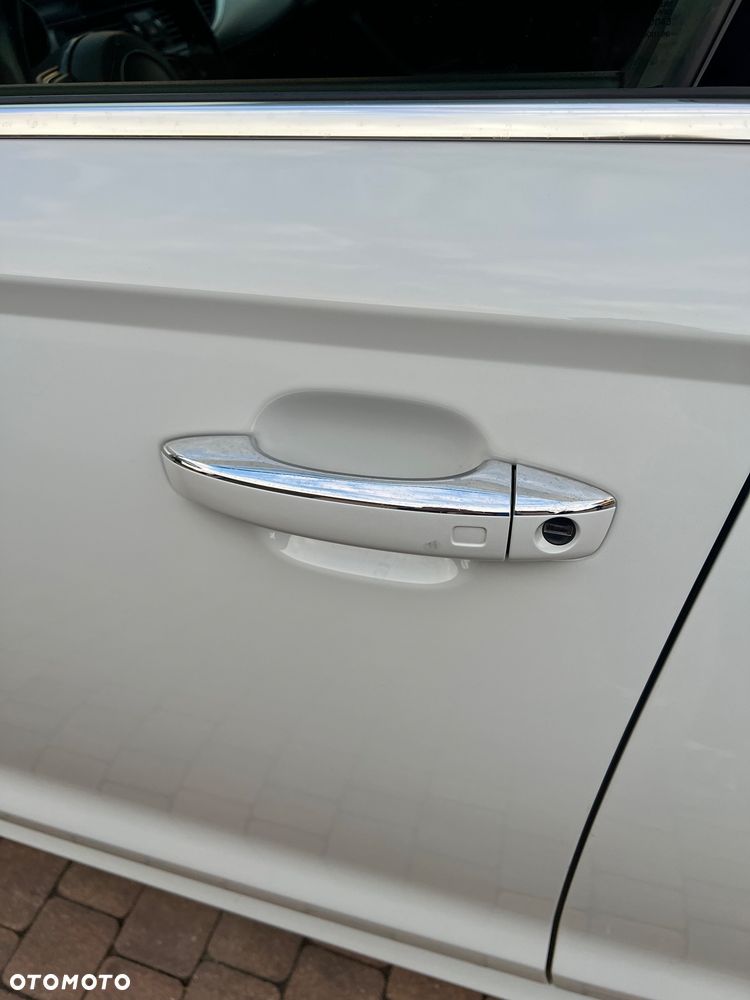 Audi A6 Avant 2.0 TDI ultra S tronic - 14