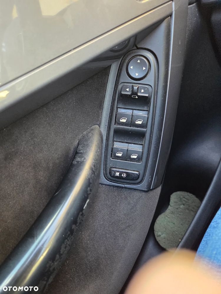 Citroën C4 Picasso 1.6 HDi Equilibre - 8