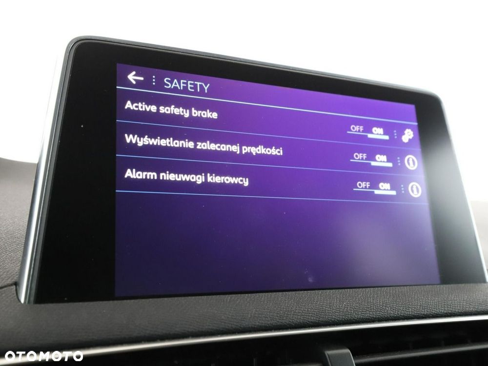 Peugeot 3008 1.2 PureTech Allure - 25