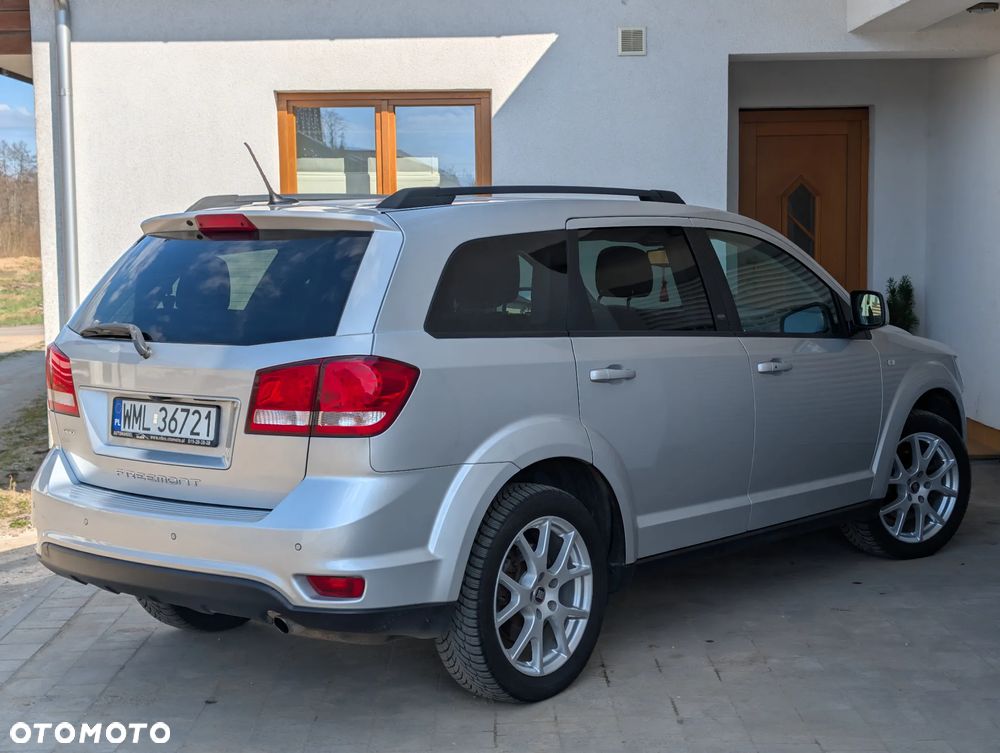 Fiat Freemont 2.0 Multijet 16V DPF Automatik Allrad Lounge - 6
