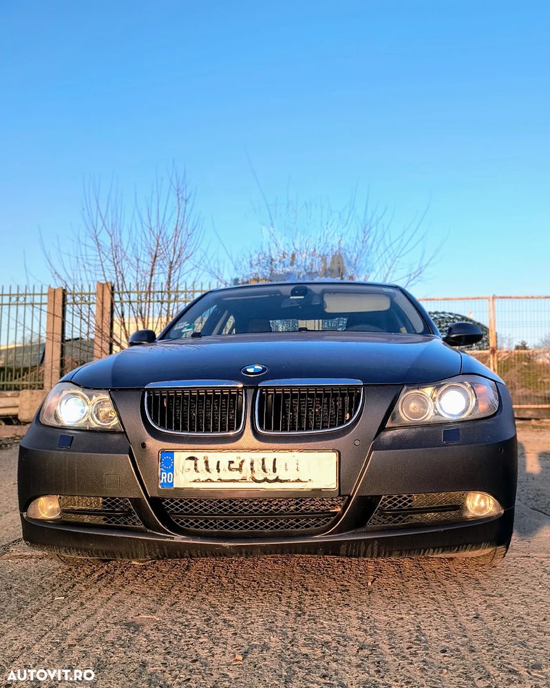 BMW Seria 3 320td compact - 6