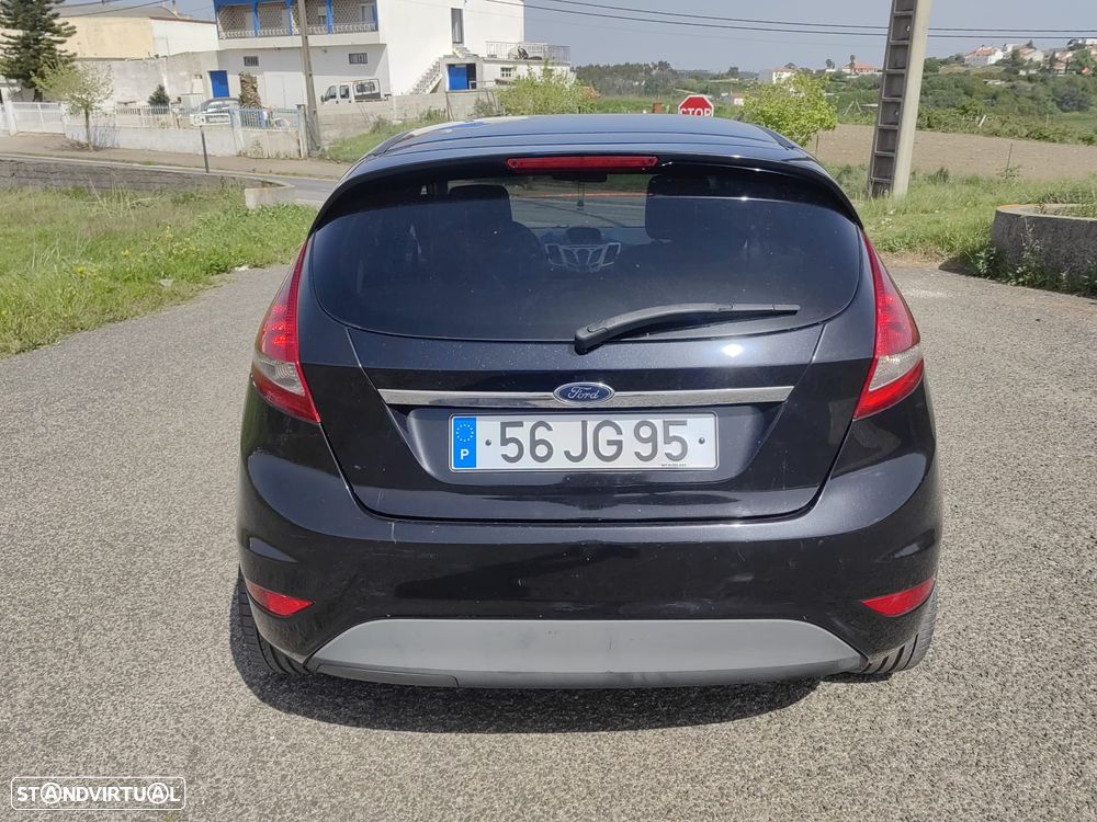 Ford Fiesta 1.4 TDCI Titanium - 6