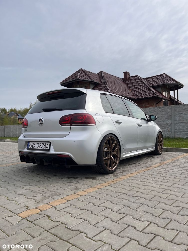 Volkswagen Golf - 4