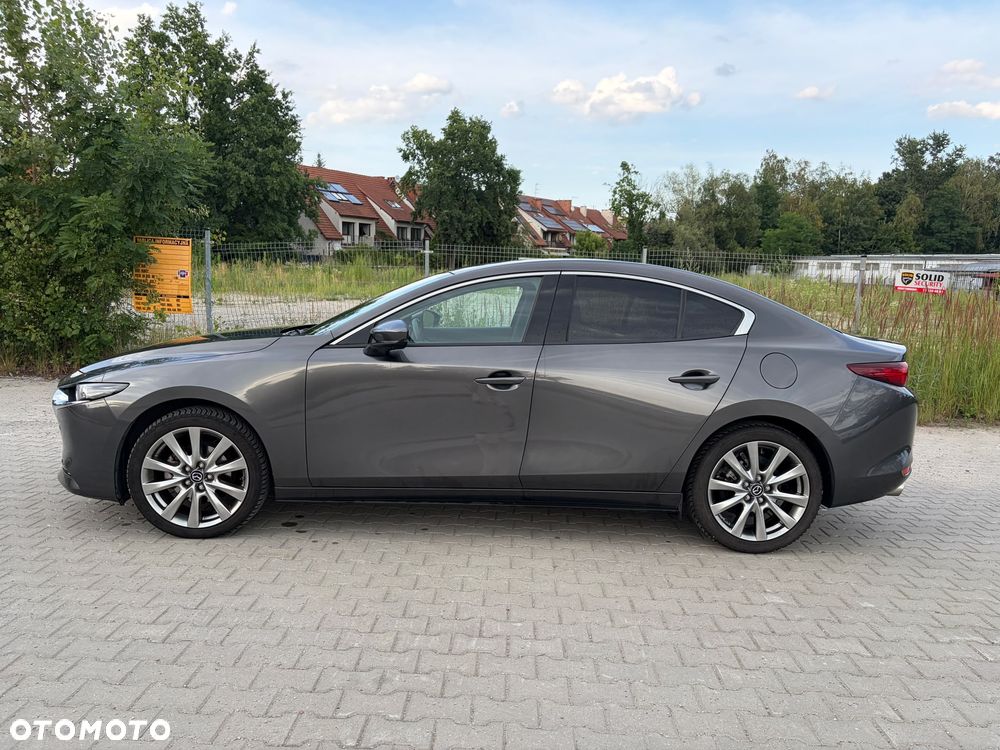 Mazda 3 2.0 mHEV Hikari - 3