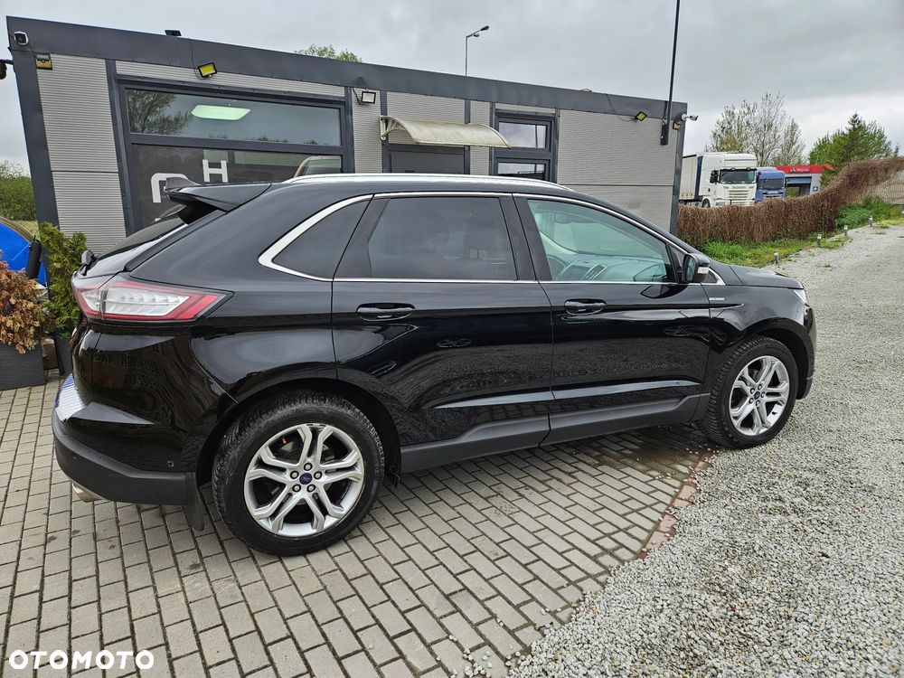 Ford Edge 2.0 TDCi Bi-Turbo 4x4 Titanium - 4
