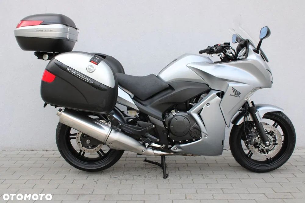 Honda CBF - 2
