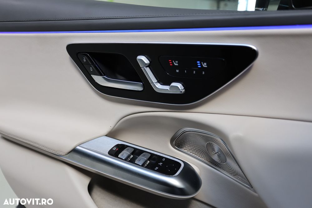 Mercedes-Benz E 300 9G-TRONIC Exclusive - 15