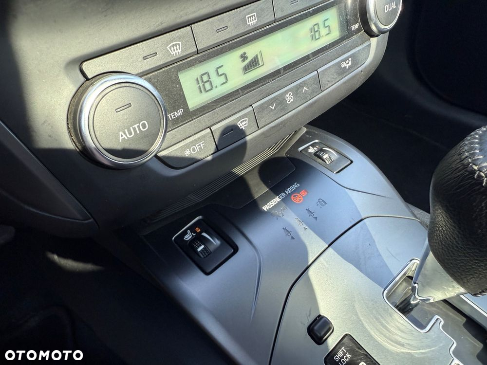Toyota Avensis Combi 1.8 Multidrive S Edition - 32