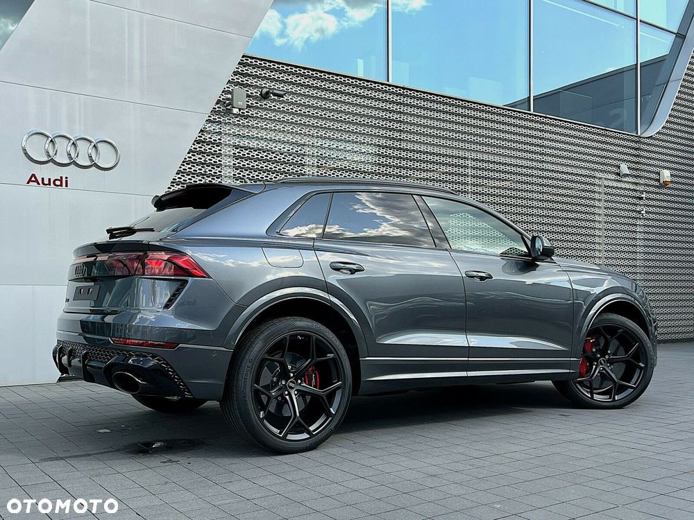 Audi RS Q8 - 11