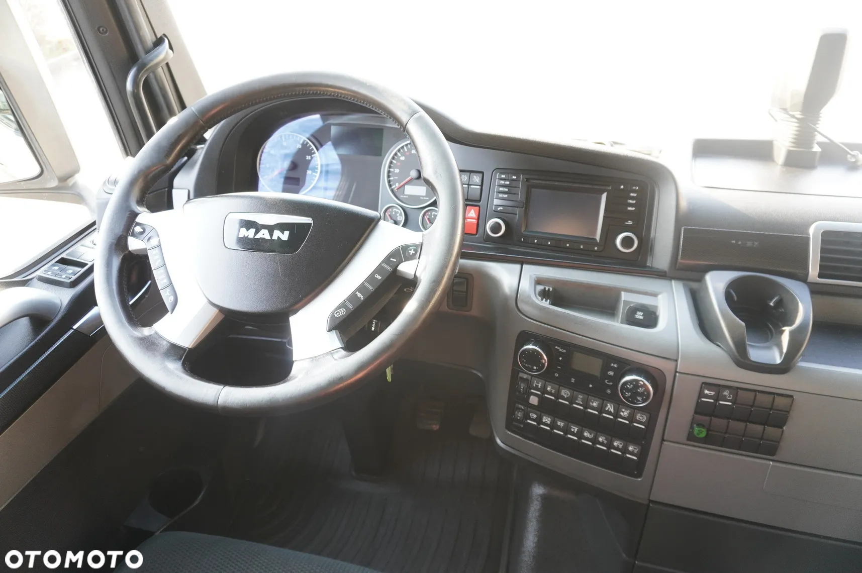 MAN TGX 26.480 / 6x2 / Chłodnia BDF Igloocar 18 palet / Thermoking - 15