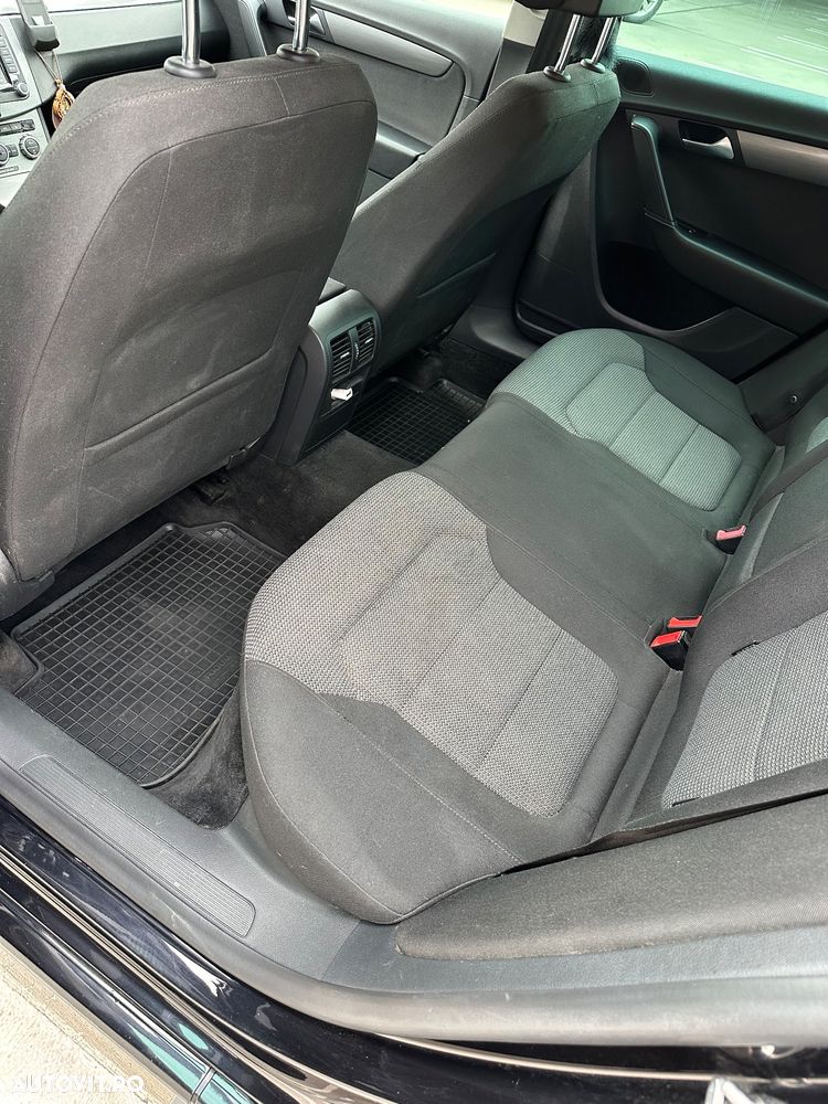 Volkswagen Passat Variant 2.0 TDI 4Motion BlueMotion Technology Comfortline - 6