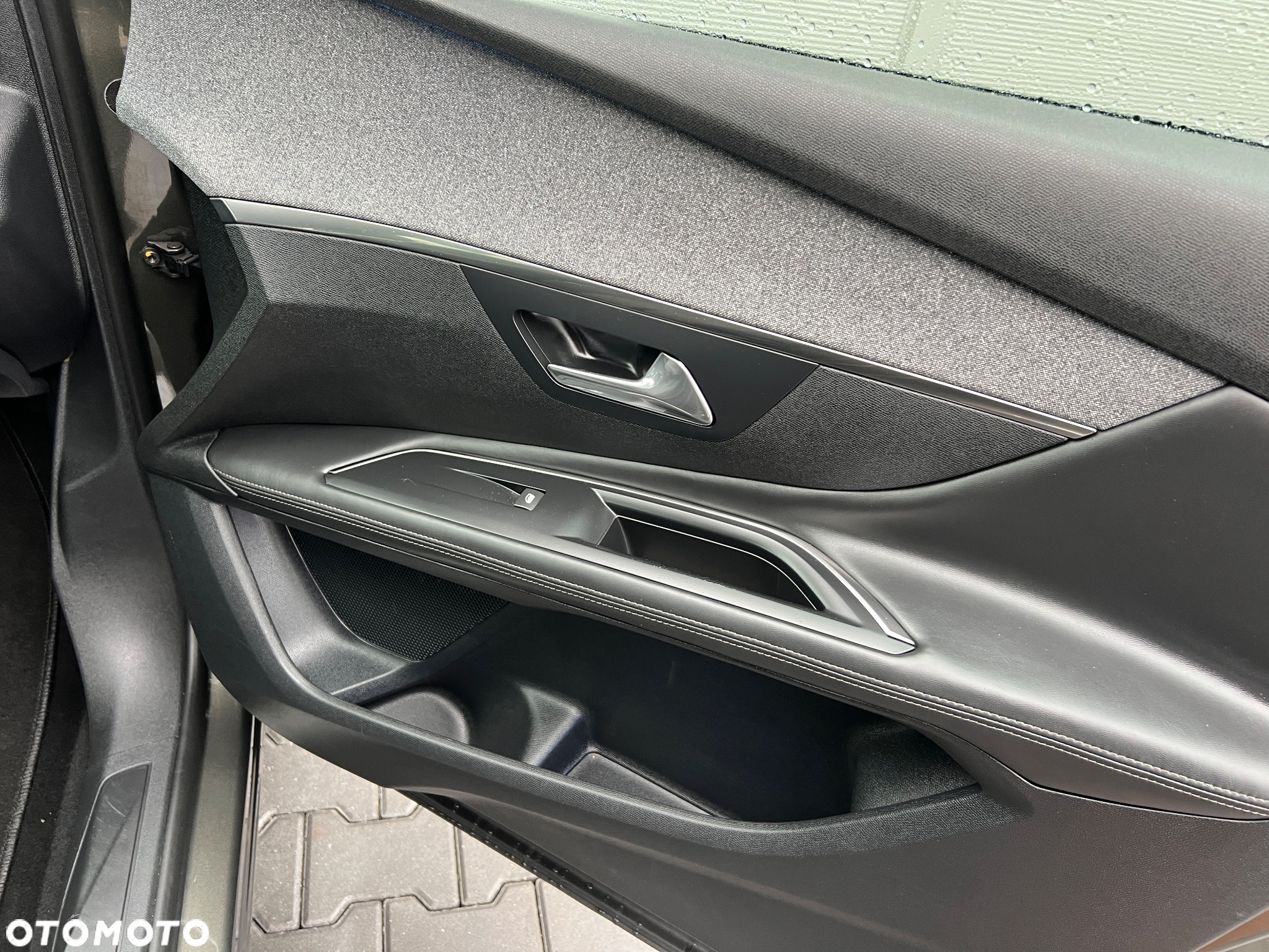 Peugeot 3008 1.2 PureTech Allure Pack S&S - 33