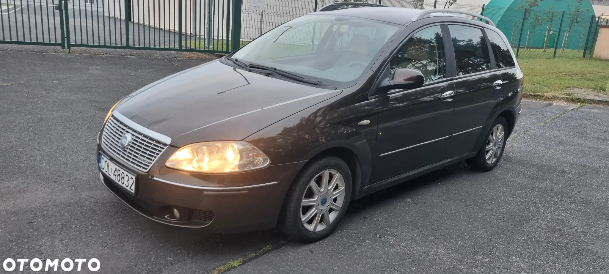 Fiat Croma 1.9 JTD Emotion - 7