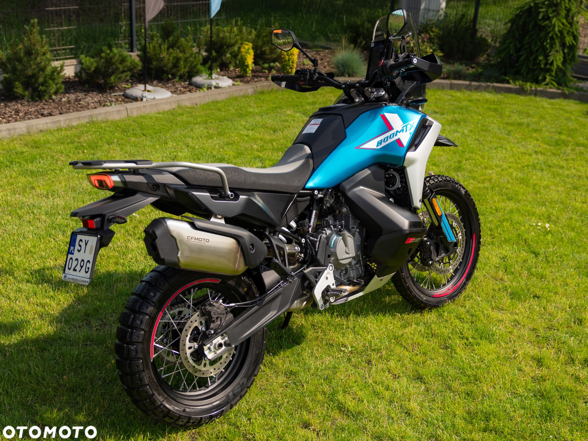 CFMoto MT-X - 9