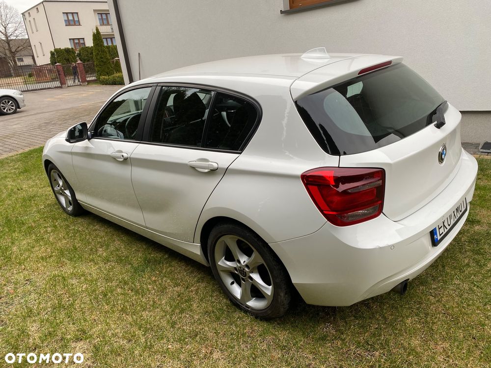 BMW Seria 1 118i - 5