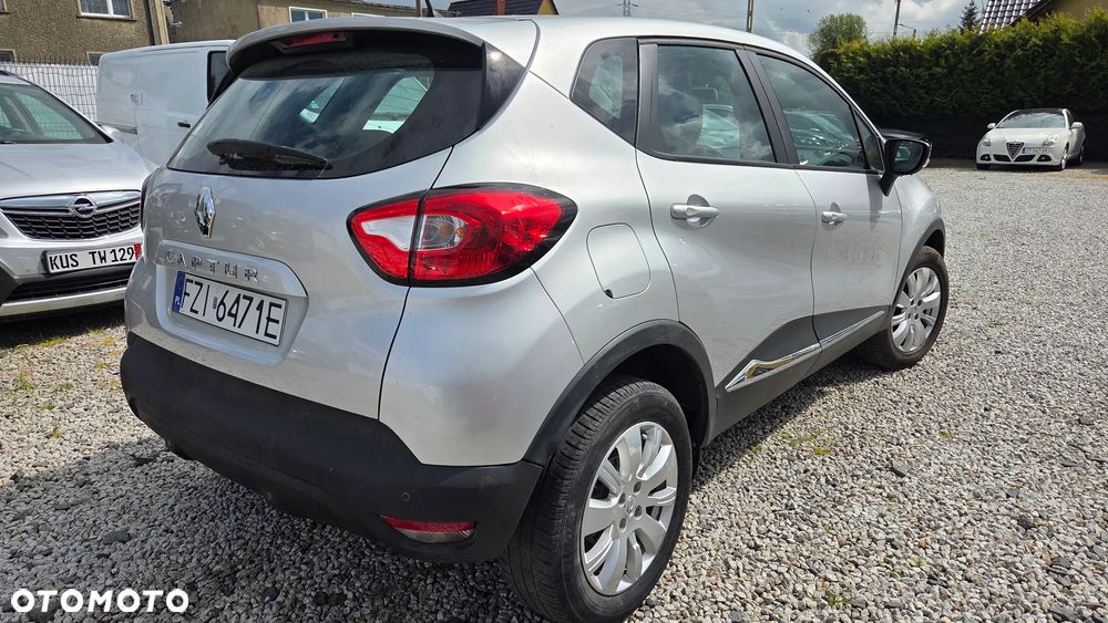 Renault Captur (ENERGY) TCe 90 LIFE - 2