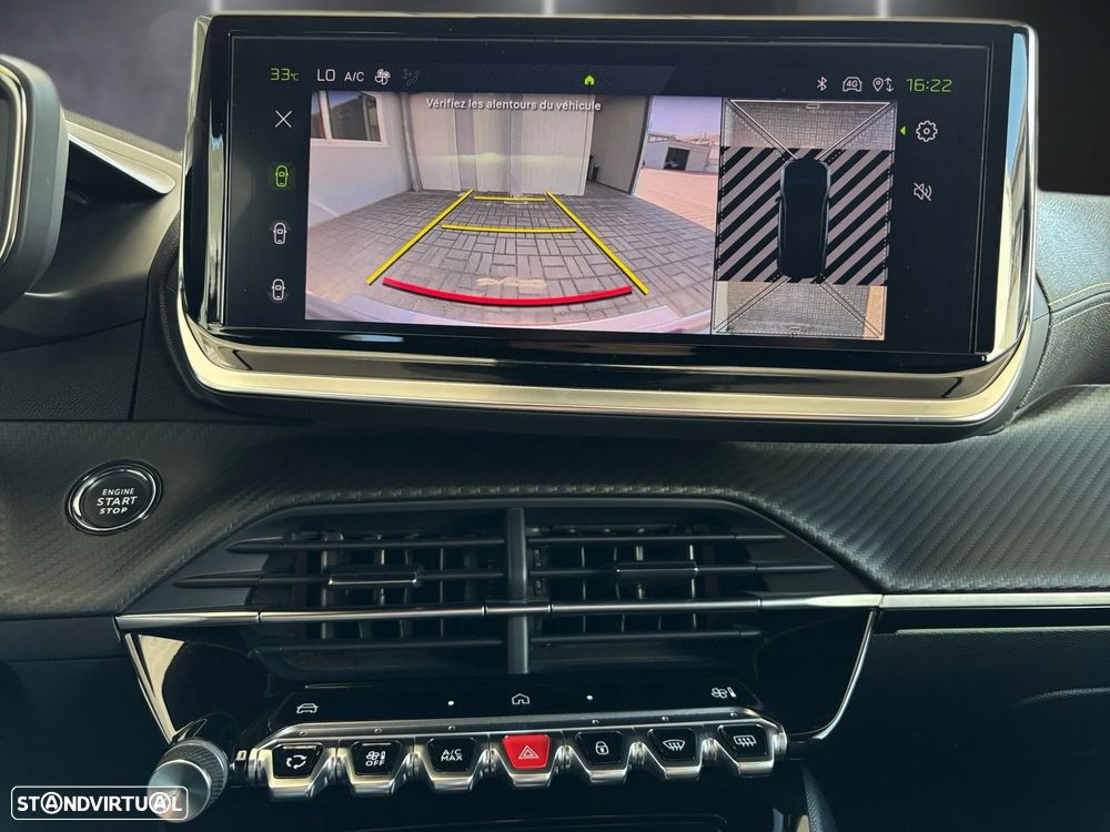 Peugeot 2008 1.2 PureTech GT EAT8 - 15