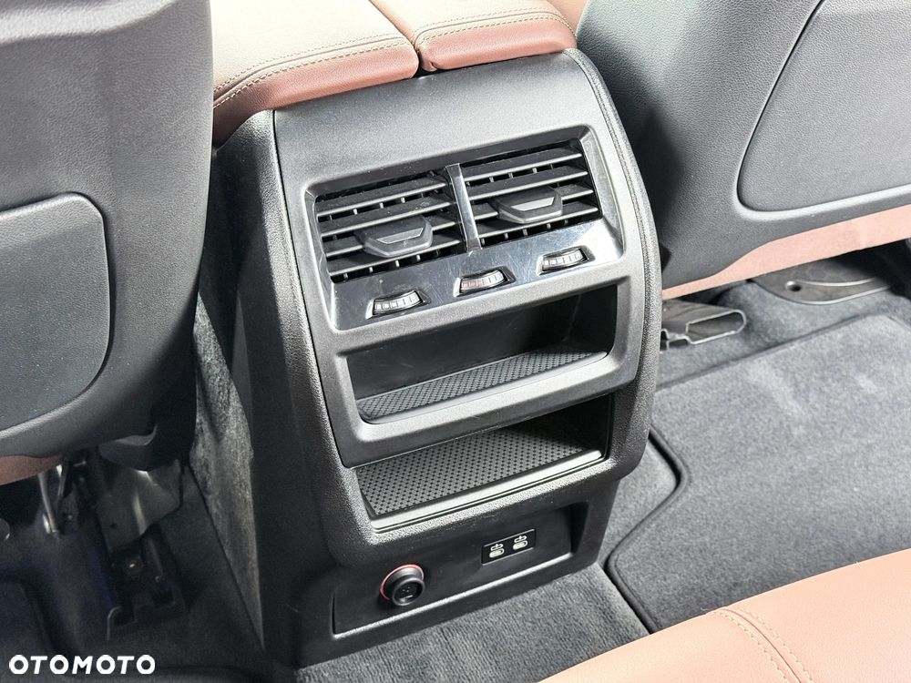 BMW X5 M M60i xDrive - 34