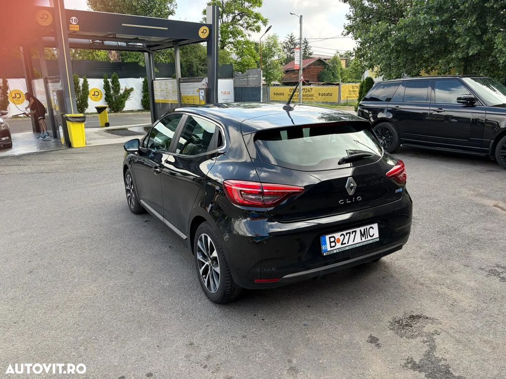 Renault Clio E-TECH 140 ZEN - 4