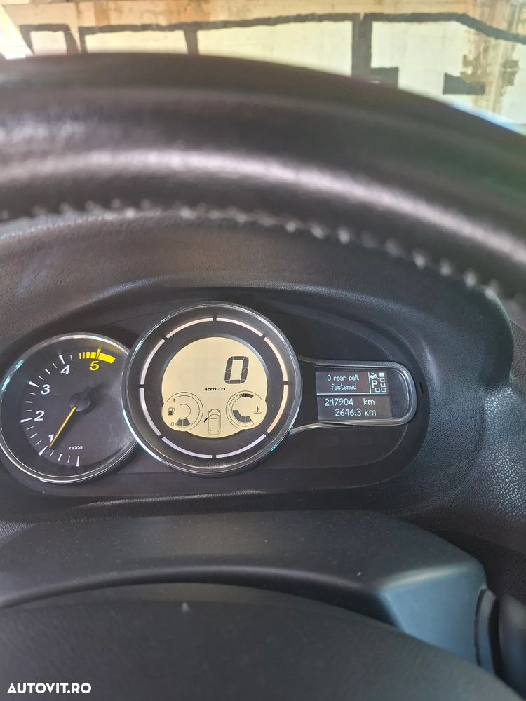 Renault Megane dCi 110 FAP EDC Bose Edition - 4