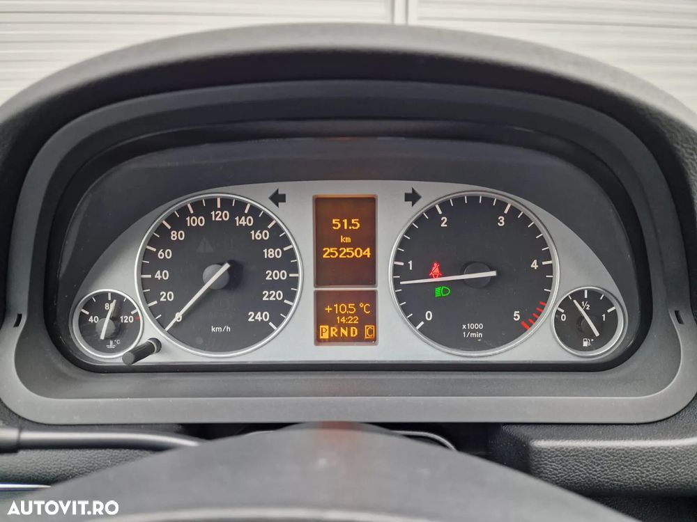 Mercedes-Benz B 200 CDI Autotronic - 6