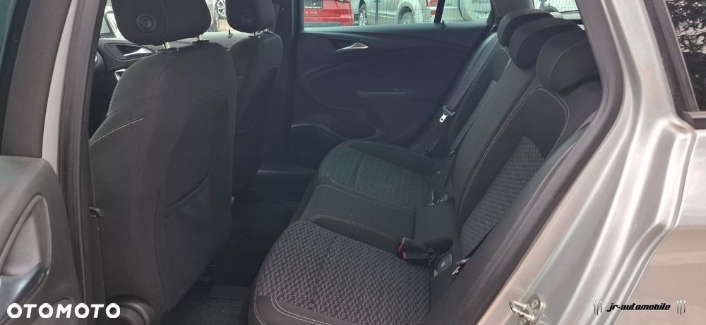Opel Astra - 9