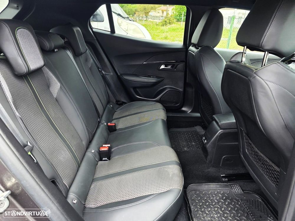 Peugeot 2008 1.5 BlueHDi GT Line EAT8 - 14