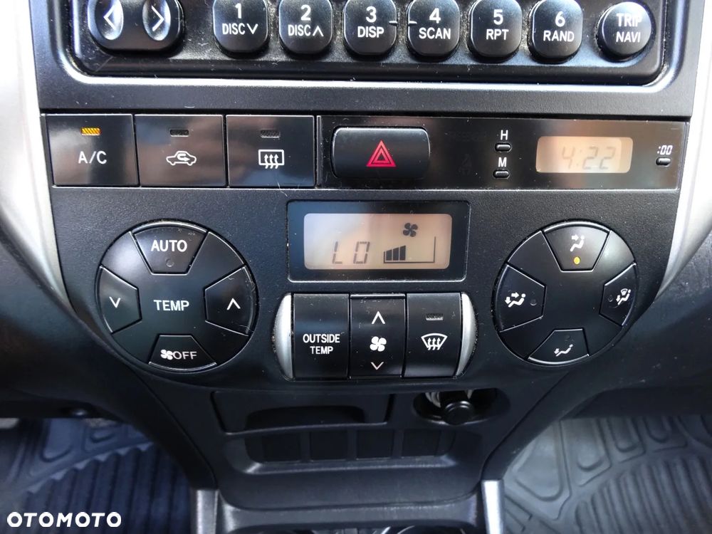 Toyota RAV4 4x4 Sol - 27