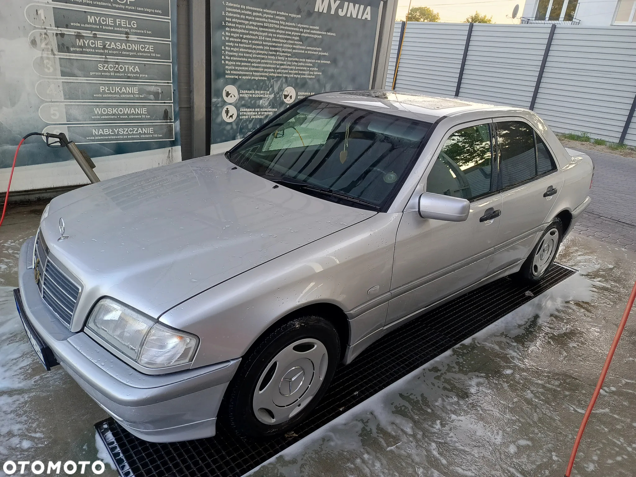 Mercedes-Benz Klasa C 180 Classic - 12
