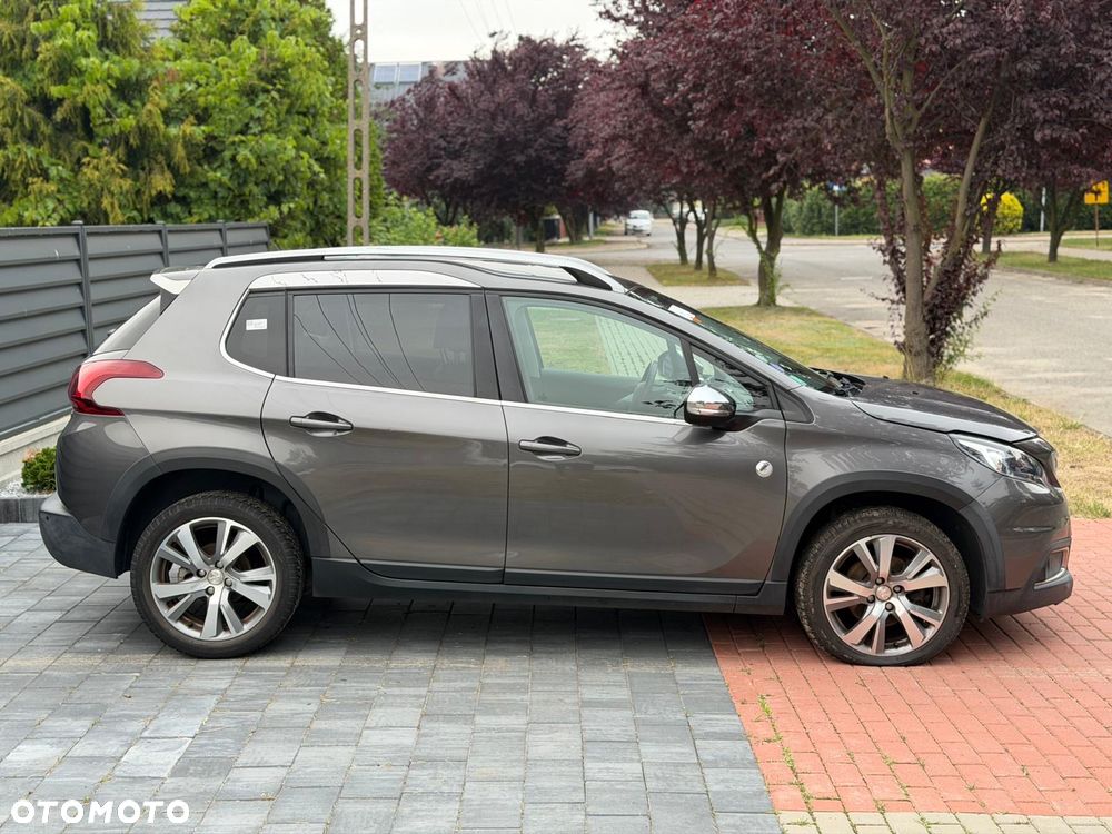 Peugeot 2008 1.2 Pure Tech GPF Crossway S&S EAT6 - 4
